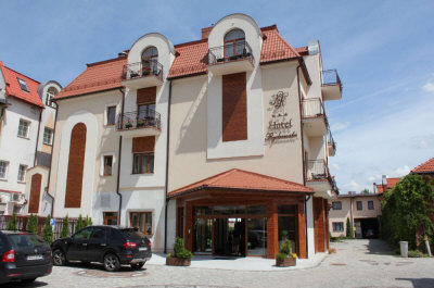 RYDZEWSKI hotel i Ełk lejligheder søer Mazury ferie i Polen