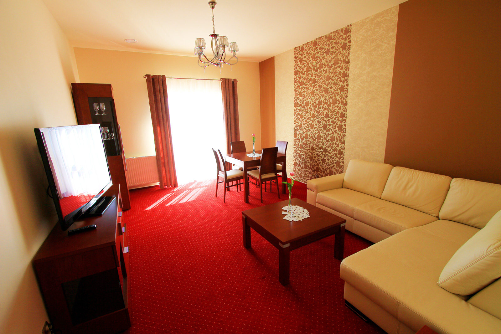 RYDZEWSKI hotel i Ełk lejligheder søer Mazury ferie i Polen